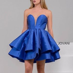 Jovani cocktail dress size 4 originally paid $500